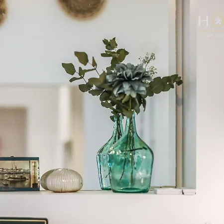 Maison De Surfeurs, Idealement Situee