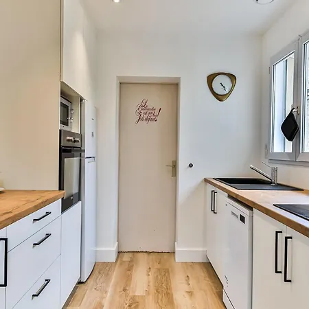 Maison De Surfeurs, Idealement Situee * لي سابلِ دولونْ