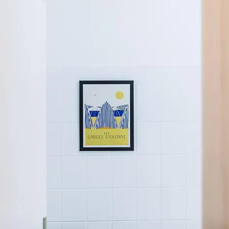 Maison De Surfeurs, Idealement Situee لي سابلِ دولونْ