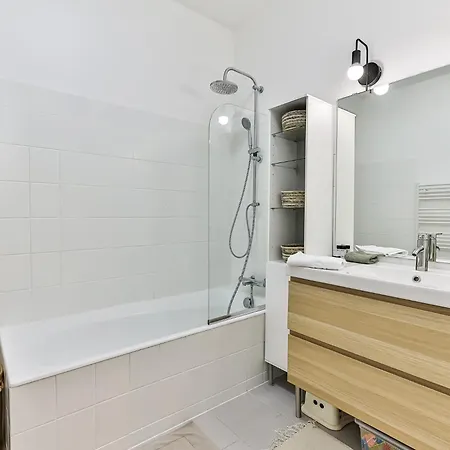 Maison De Surfeurs, Idealement Situee لي سابلِ دولونْ