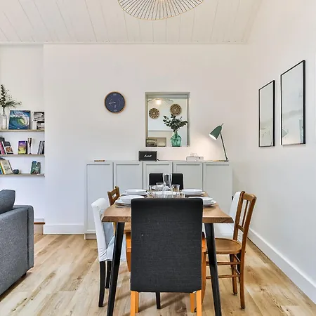 Maison De Surfeurs, Idealement Situee لي سابلِ دولونْ