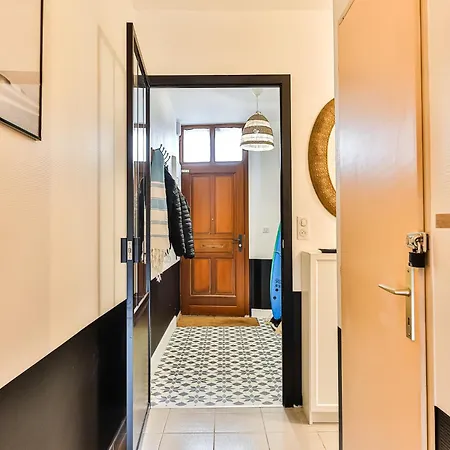 Maison De Surfeurs, Idealement Situee *