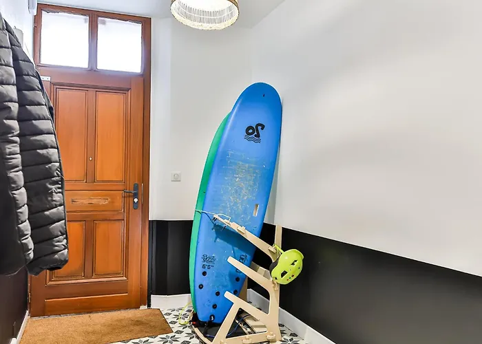 Maison De Surfeurs, Idealement Situee Les Sables-dʼOlonne