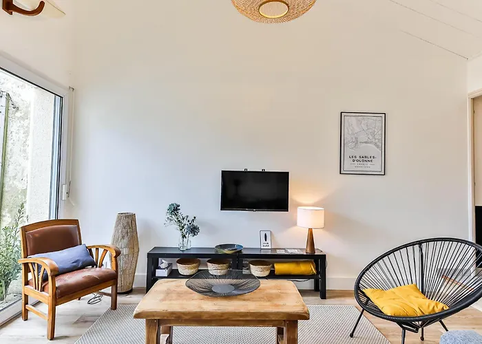 Maison De Surfeurs, Idealement Situee Les Sables-dʼOlonne